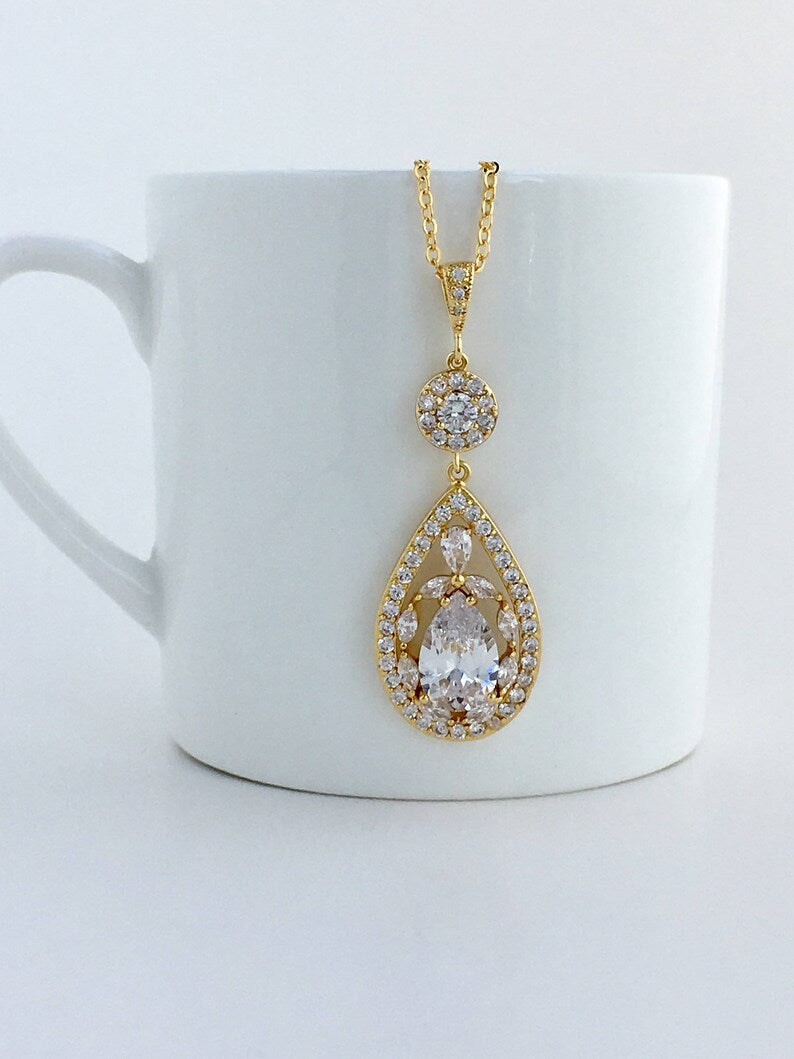 "Golden Tear Halo Jewelry Set"