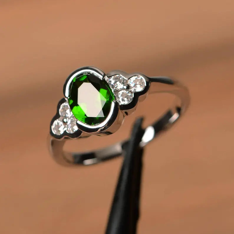 Accent Ring