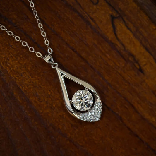 Teardrop Pendant with Brilliant Round Stone
