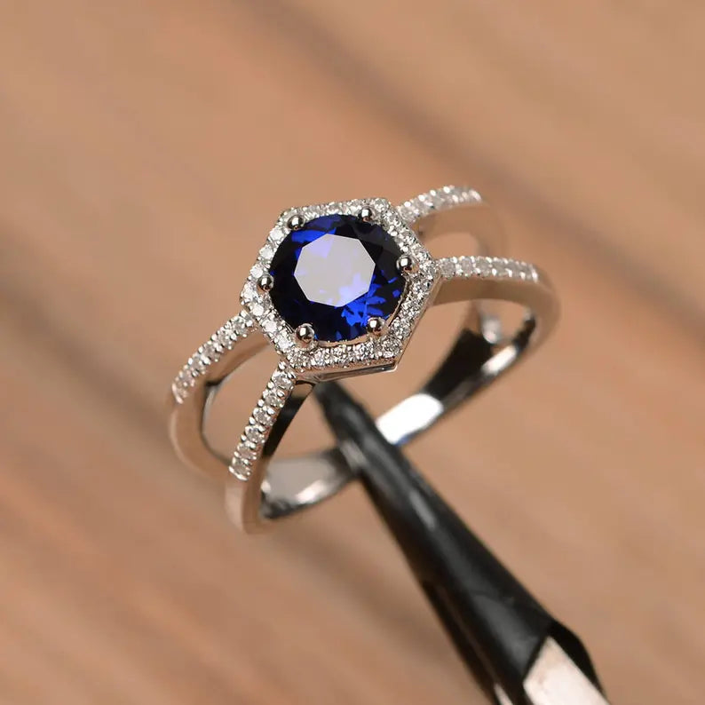 Birthstone ring